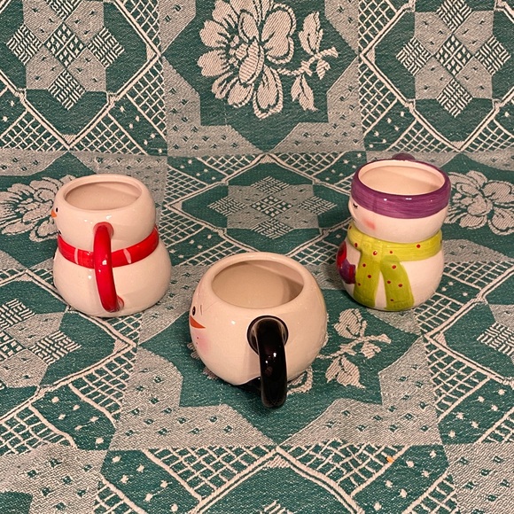 Set of Three Snowman Mugs - Picture 2 of 4